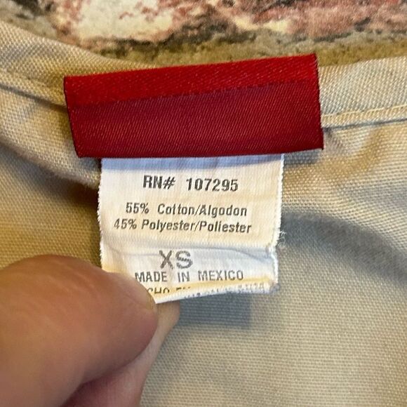 5 forā$25š„DickiesāTanāScrubāTopāXS - Picture 4 of 5